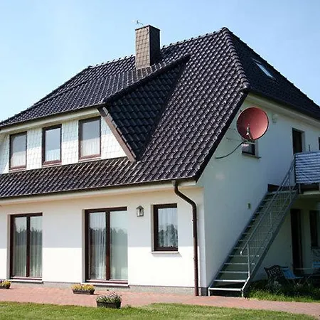 Am Dorfrand * Wieck